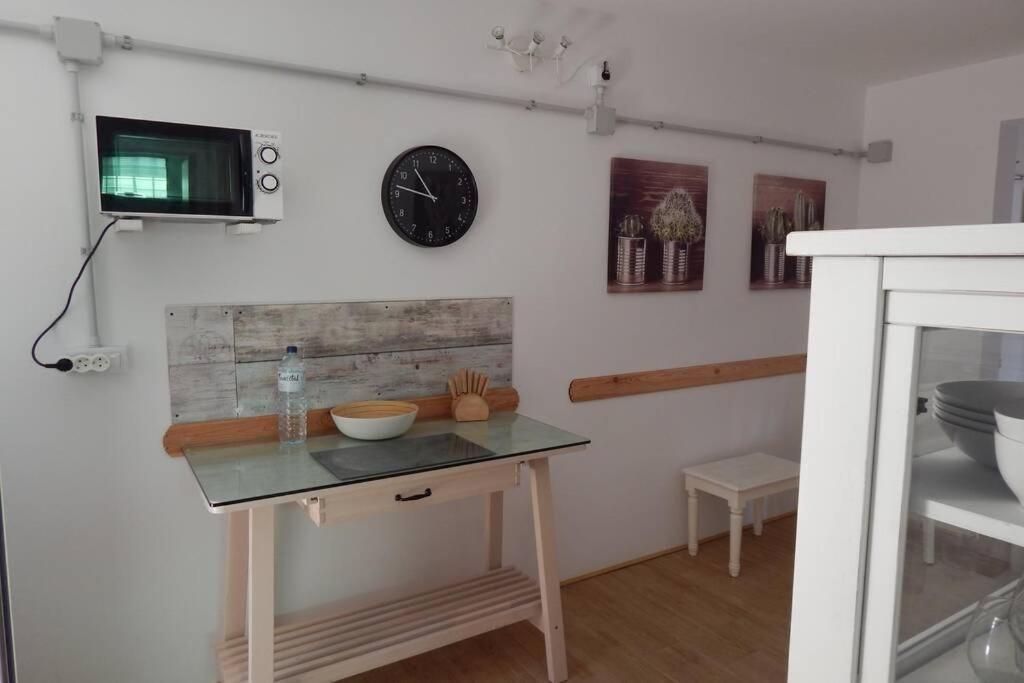 Big, Large Cozy Apartment With Sea View Ask For Additional Bedroom As An Extra Option Telde Exteriér fotografie